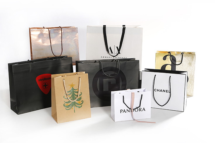 Common materials for gift bags