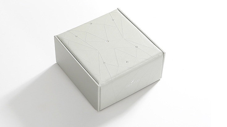 How to design the packaging box will be more ceremonial?