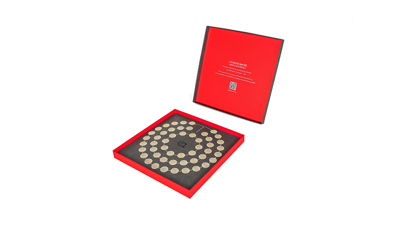 Chocolate packaging designed by RX Packaging for ARTISAN DU CHOCOLAT