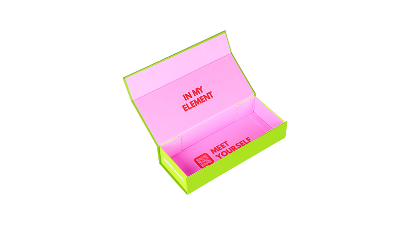 sushi takeaway boxes