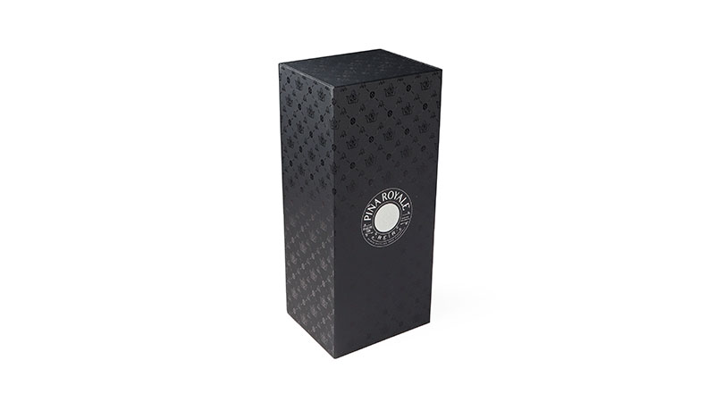 RX Packaging customized high-end wine box solutions for Pińa Royale