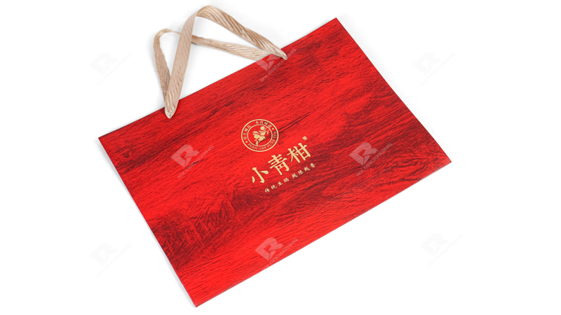 Elevate Your Brand with a Custom Red Wood Grain Shopping Bag by RX Packaging Elevate Your Brand with a Custom Red Wood Grain Shopping Bag by RX Packaging
