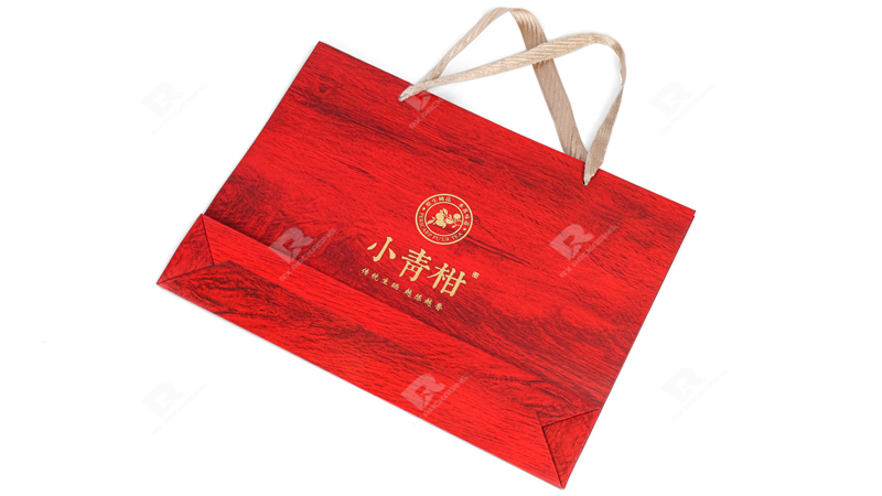 Elevate Your Brand with a Custom Red Wood Grain Shopping Bag by RX Packaging Elevate Your Brand with a Custom Red Wood Grain Shopping Bag by RX Packaging