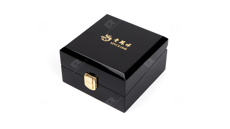 Elegant Custom Jewelry Packaging Box Solutions by RX Packaging