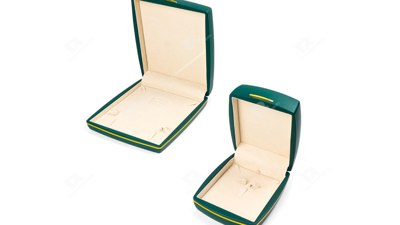 Premium Custom Jewelry Packaging Solution by RX Packaging