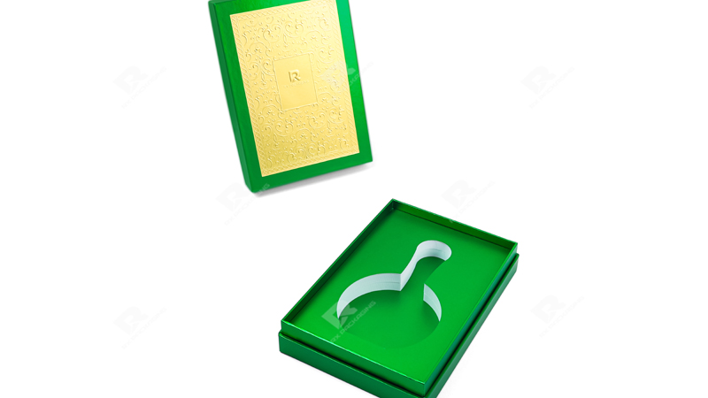 Custom Perfume Packaging Boxes by RX Packaging: Unveil the Beauty of Your Fragrance with Exquisite Designs