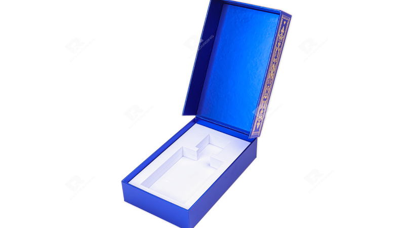 Custom Perfume Packaging Boxes: Elegant Arabian Style with RX Packaging Custom Perfume Packaging Boxes: Elegant Arabian Style with RX Packaging