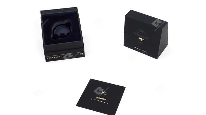 Luxury Gift Packaging Box for VIP Members by RX Packaging