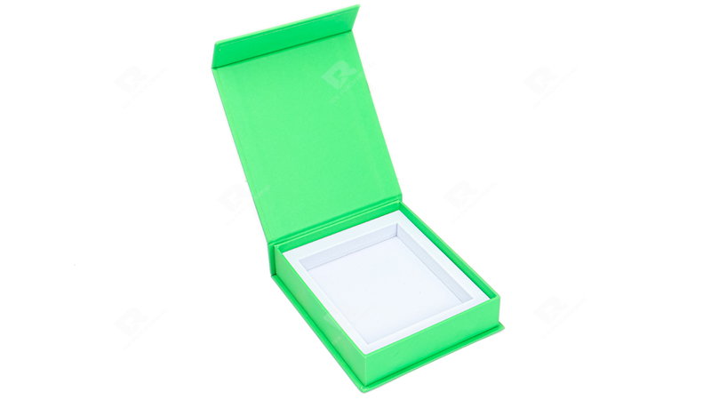 RX Packaging Design, Craftsmanship, and Production: The Ideal Choice for Custom Skincare Packaging Boxes