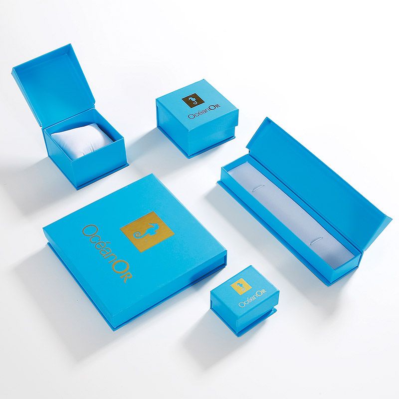 Luxury jewelry packaging