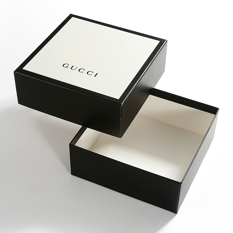 GUCCI packaging
