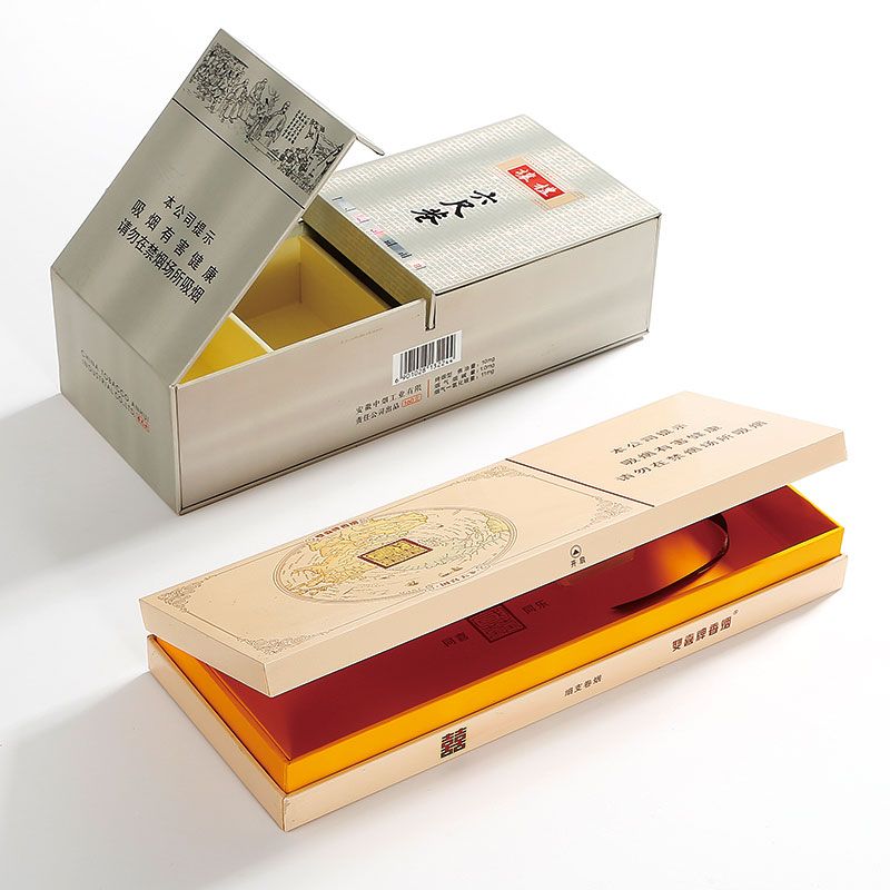 Tabacco box