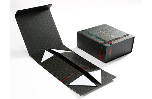 Gucci packaging