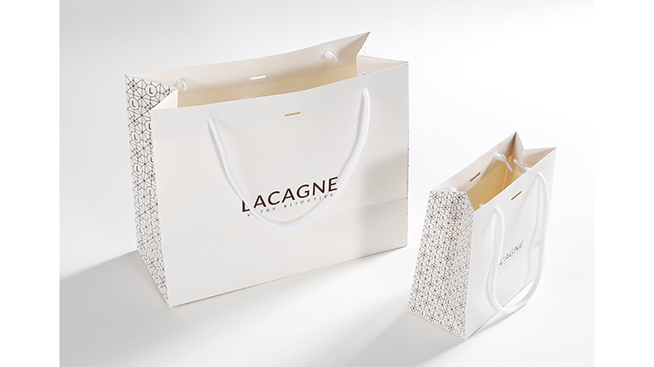 What is the advantages of custom gift boxes?