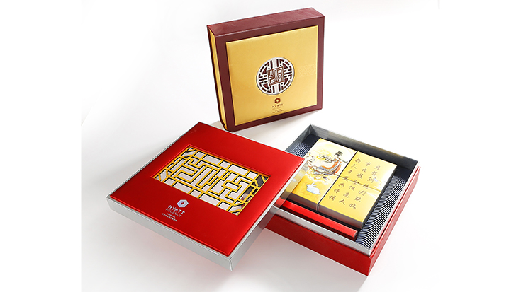 What should be paid attention to when customizing color box packaging?