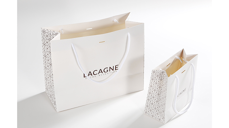 What is Luxury shopping bags?