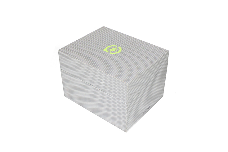 Innovative Design for Gaming Controller Packaging