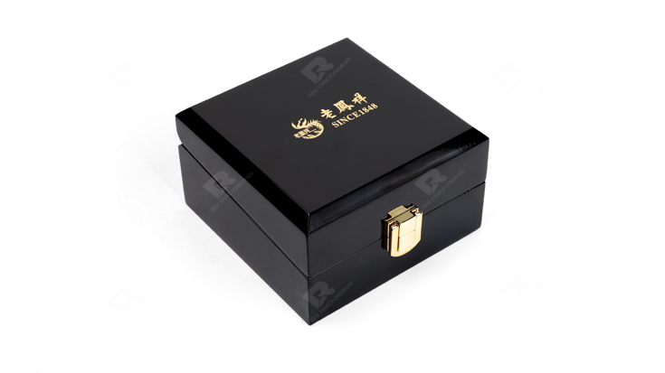 Elegant Custom Jewelry Packaging Box Solutions by RX Packaging