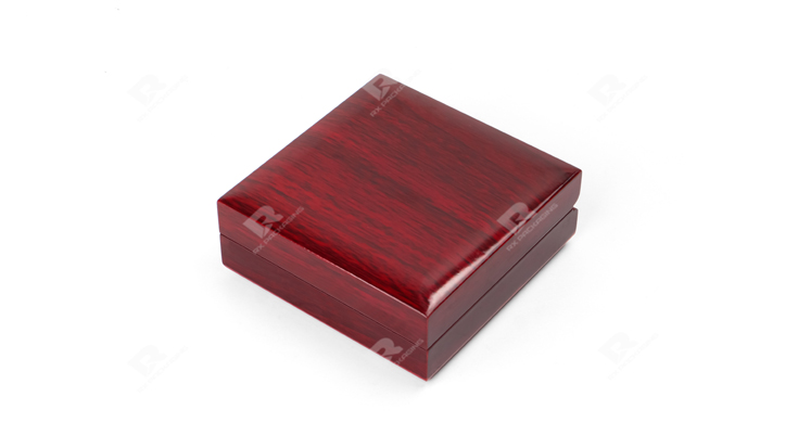 Elegant and Customizable Jewelry Packaging Boxes by RX Packaging